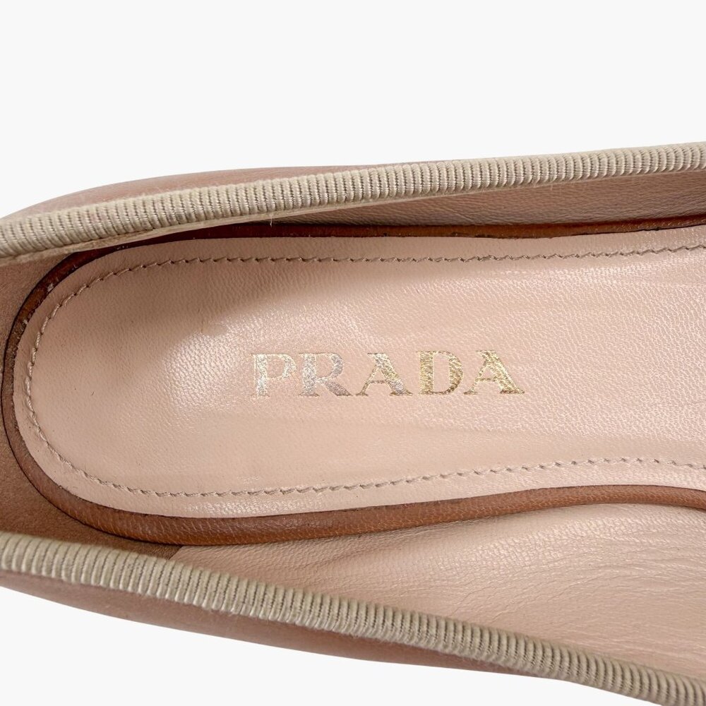 Prada Beige Black Cap Toe Logo Ballet Flats Leather Size 38 US 8 Women Two Tone - Picture 14 of 15